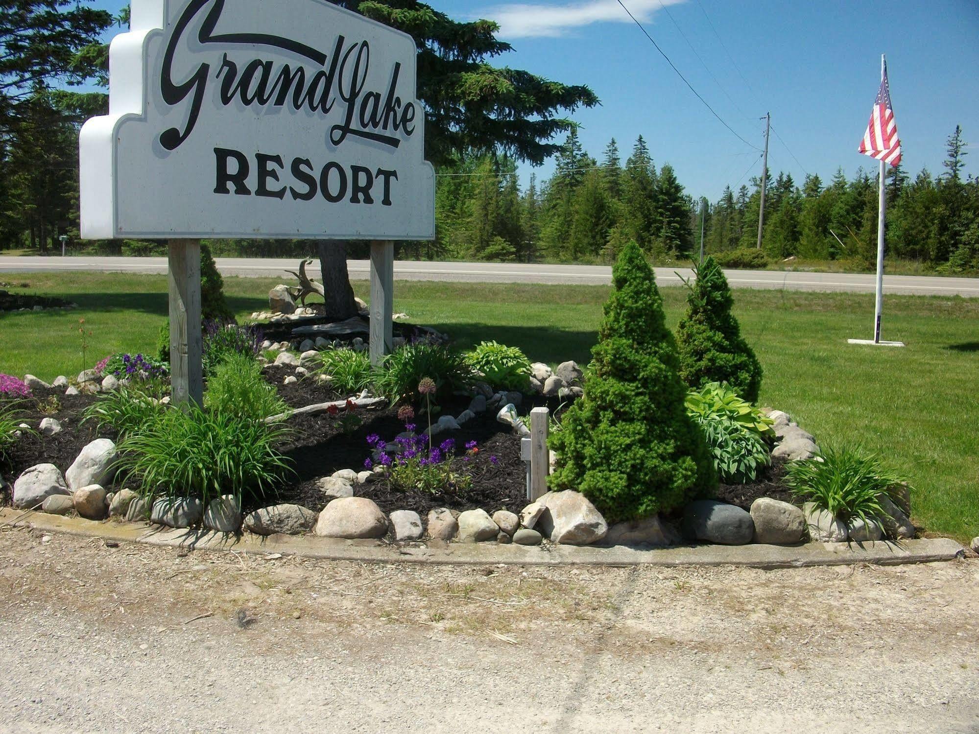 Grand Lake Resort Presque Isle Ngoại thất bức ảnh